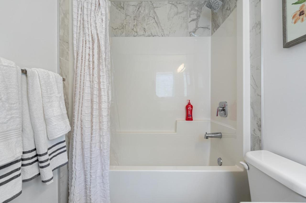 Luxury Spacious Private House Near City Centre YYC Eksteriør bilde
